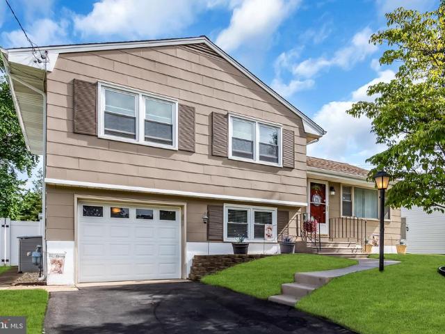 House for sale in Crosswicks, New Jersey