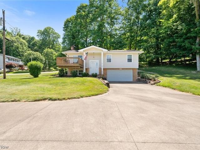 House for sale in Malvern, Ohio