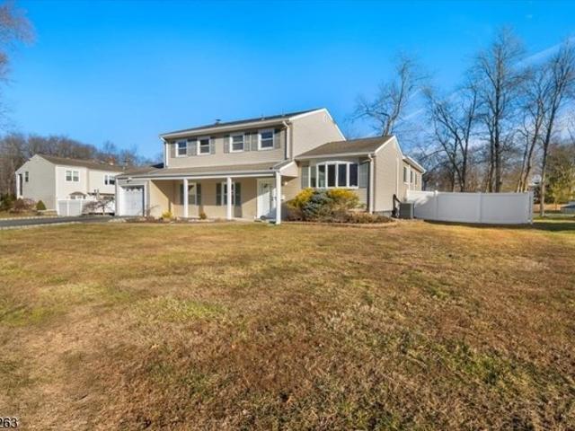 House for sale in Lincoln Park, New Jersey