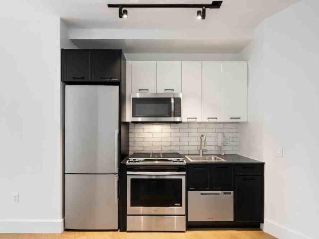 Apartment for rent in Arverne, New York