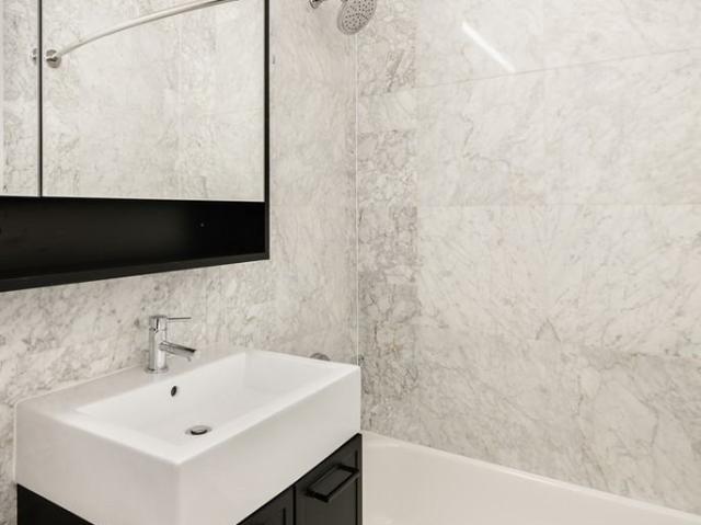 Apartment for rent in Arverne, New York