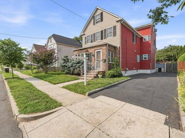 House for sale in Maywood, New Jersey