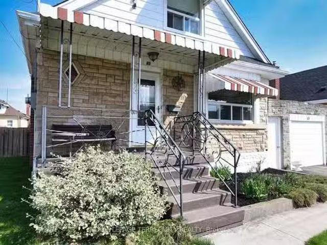 House for sale in Ancaster, Ontario