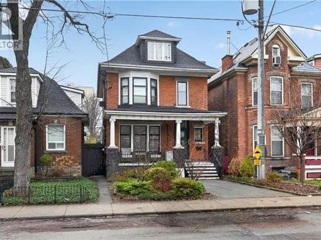 House for rent in Ancaster, Ontario