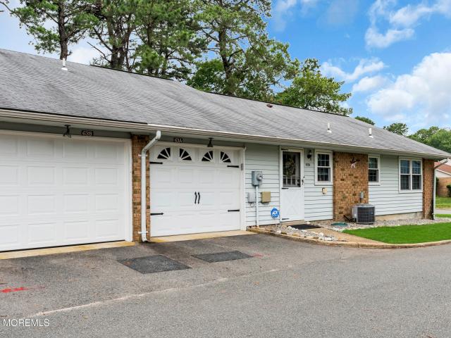 House for sale in Whiting, New Jersey
