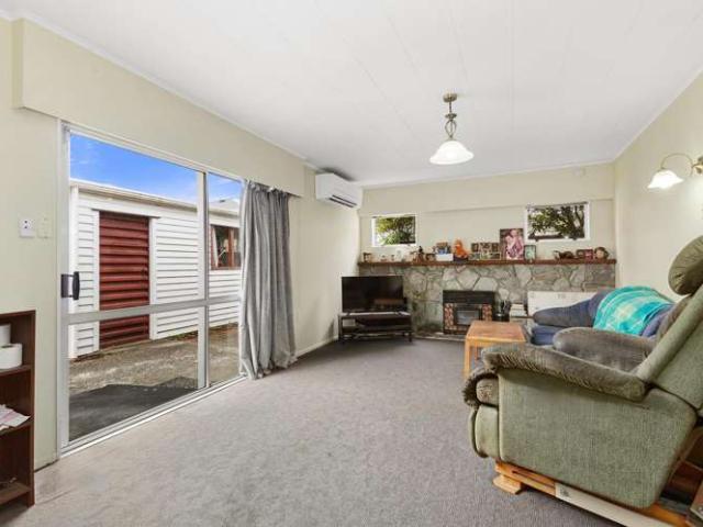 House for sale in Wallaceville, Upper Hutt