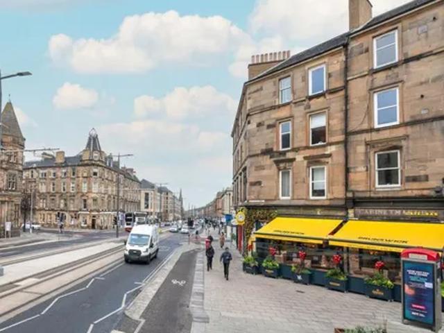 Apartment for rent in Hillside, Leith