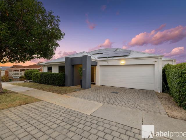 Villa for sale in Stirling, Western Australia