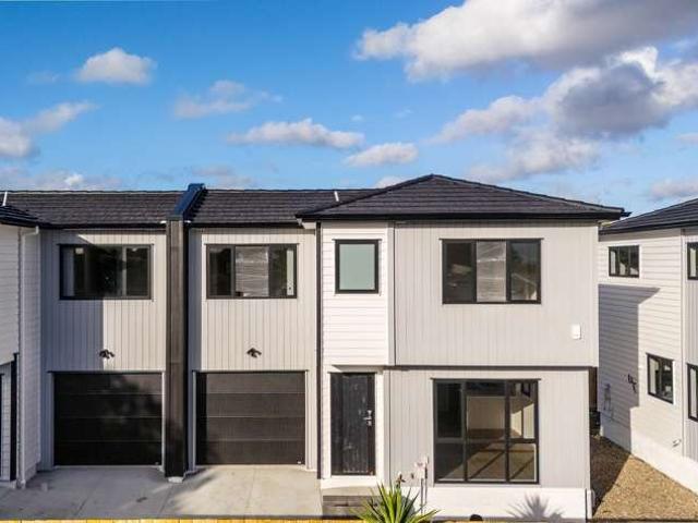 Townhouse for rent in Papakura