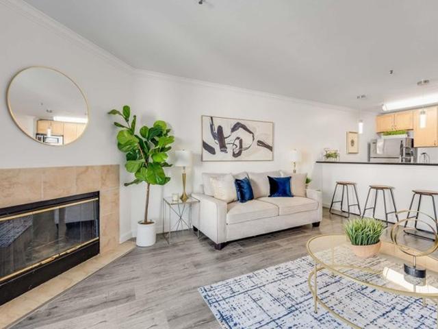 Condo for sale in Emeryville, California
