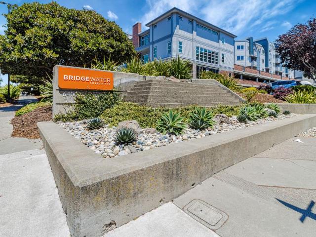 Condo for sale in Emeryville