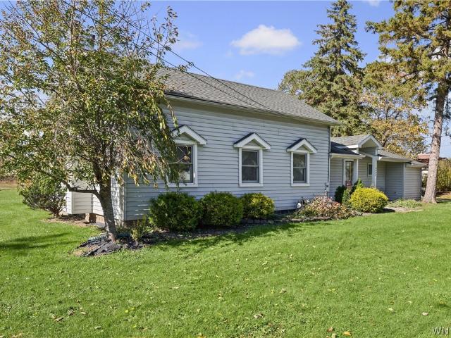 House for sale in Clarence Center, Town of Clarence