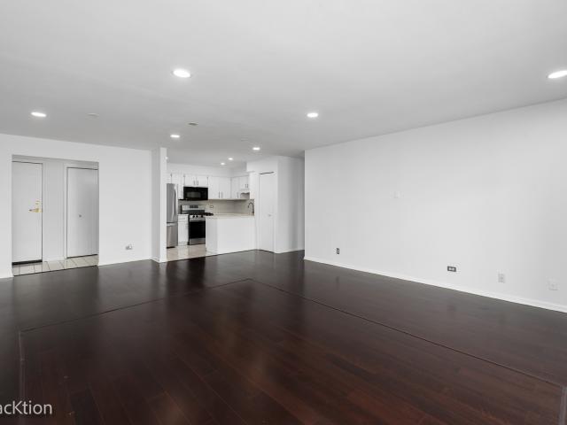 Condo for sale in Chicago Park, Illinois