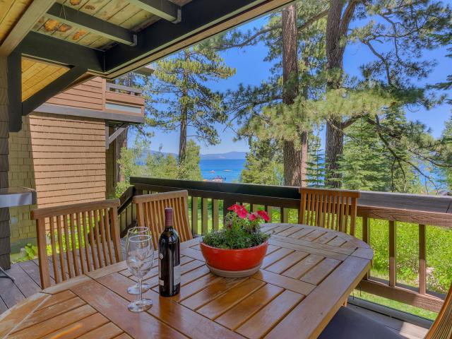 Condo for sale in Tahoma, California