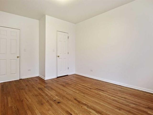 Apartment for rent in Chicago Park, Illinois