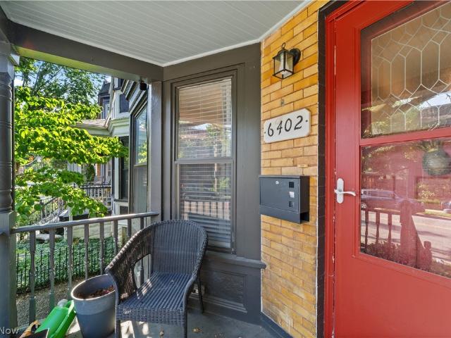 Townhouse for sale in Detroit - Shoreway, Cleveland