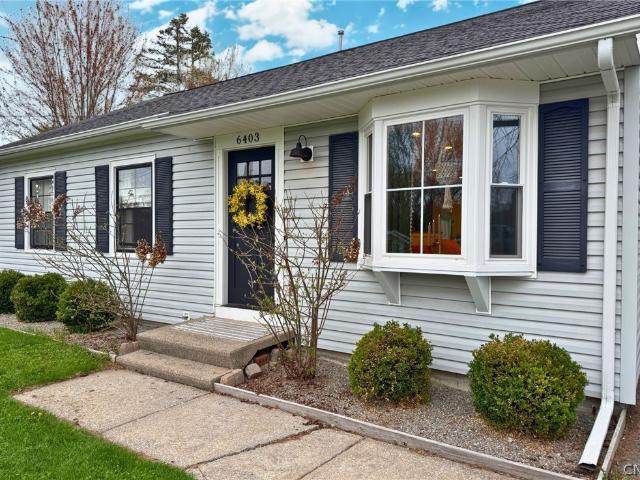 House for sale in Oneida, New York