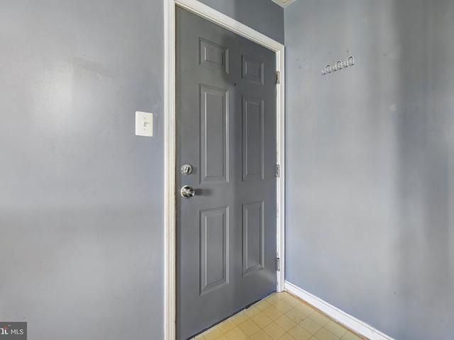 Condo for sale in Virginia