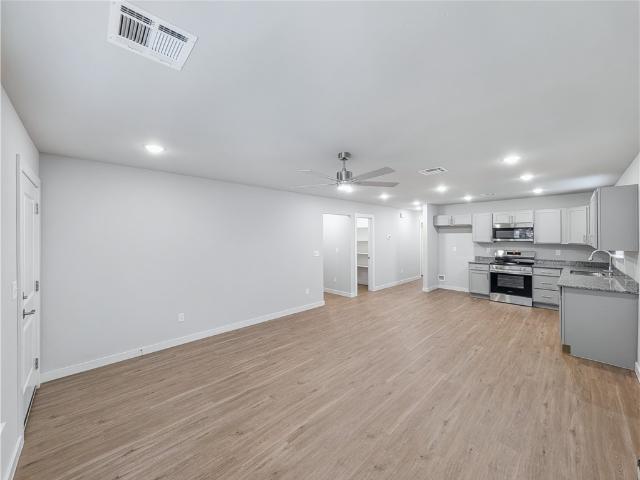 Property for rent in Ark