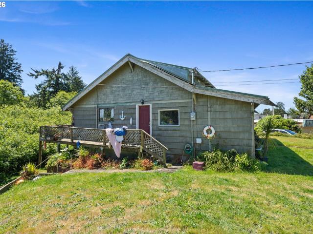 Commercial for sale in Oregonia