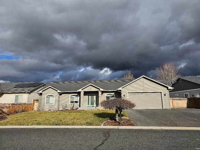 House for sale in Oregonia