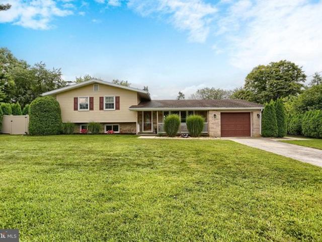 House for sale in Cumberland, Pennsylvania
