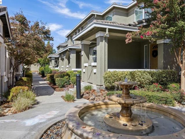 Condo for sale in Livermore, California