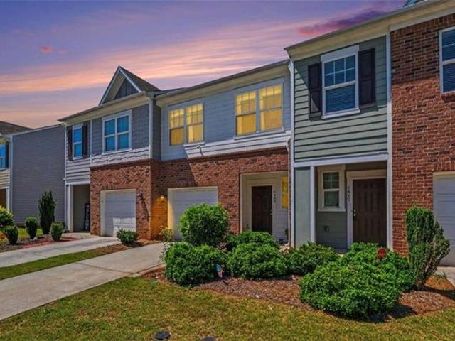 Townhouse for sale in Lithonia, Georgia
