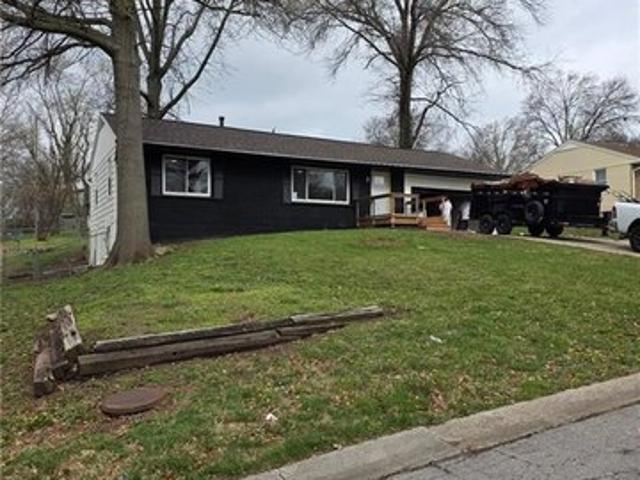 House for sale in Gladstone, Missouri