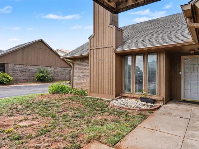 Townhouse for sale in Oklahoma City, Oklahoma