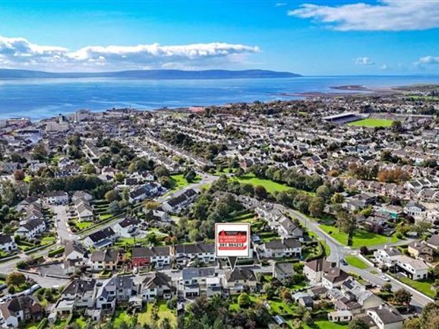 Detached House for sale in Salthill, Gaillimh