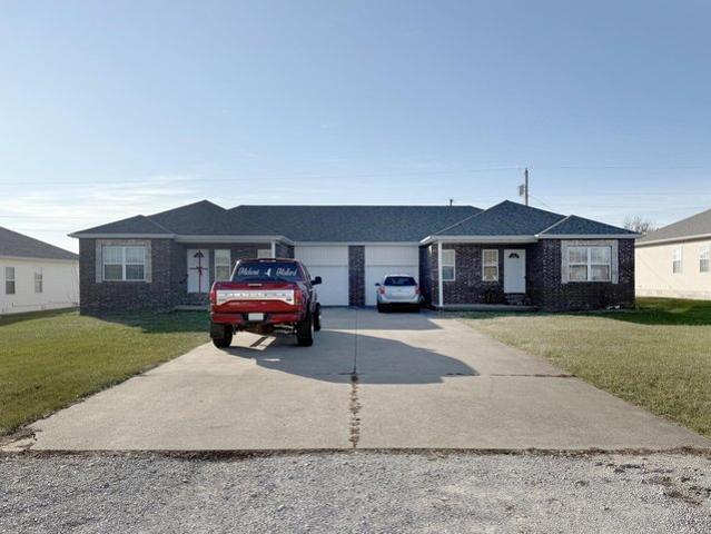 Townhouse for sale in Bolivar, Missouri