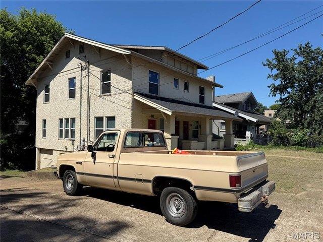 House for sale in Poplar Bluff, Missouri