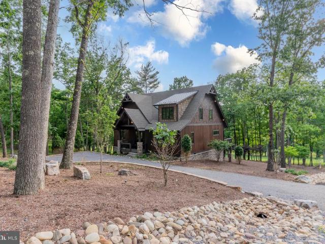 House for sale in Franklin, West Virginia