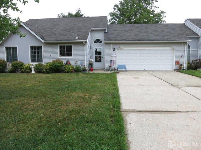 Townhouse for sale in Cedar Knolls, New Jersey
