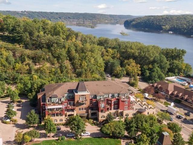 Condo for sale in Stillwater, Washington County