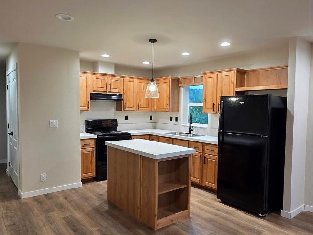 Property for rent in Washington