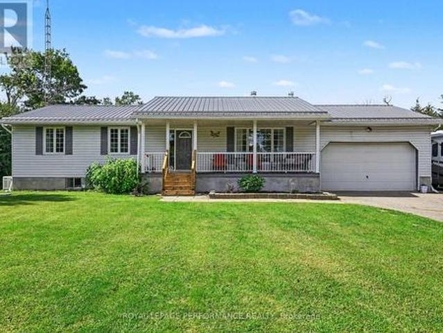 House for sale in Ontario