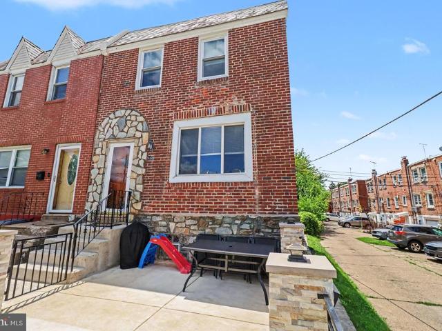 Townhouse for sale in Philadelphia, Pennsylvania