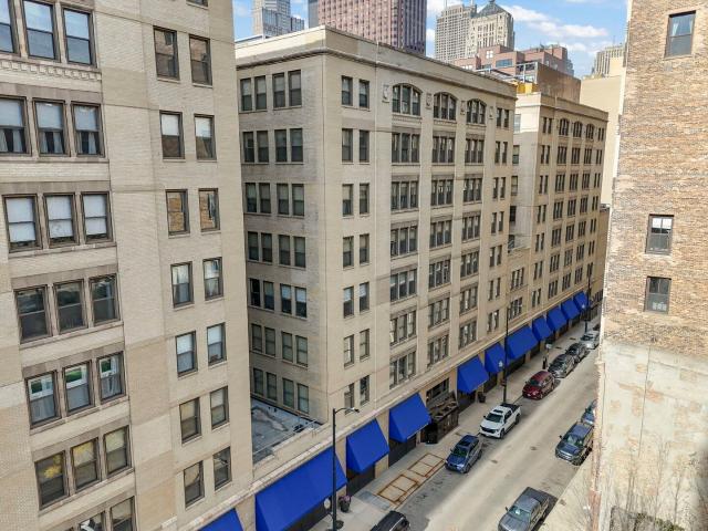 Condo for sale in Printer's Row, Chicago
