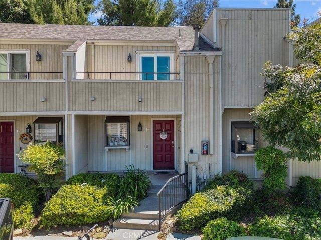 Condo for sale in Claremont, California