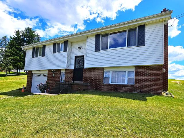 House for sale in Taylorstown, Pennsylvania