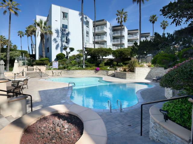 Condo for rent in Redondo Beach
