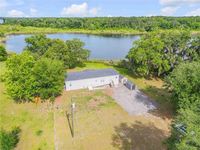 House for sale in Crescent City, Florida