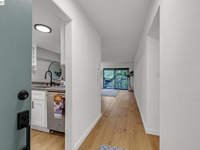 Condo for sale in Greenbrae, California