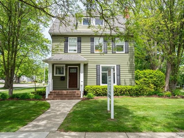 House for sale in Rochester, Michigan