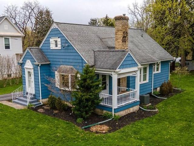 House for sale in Niagara, New York