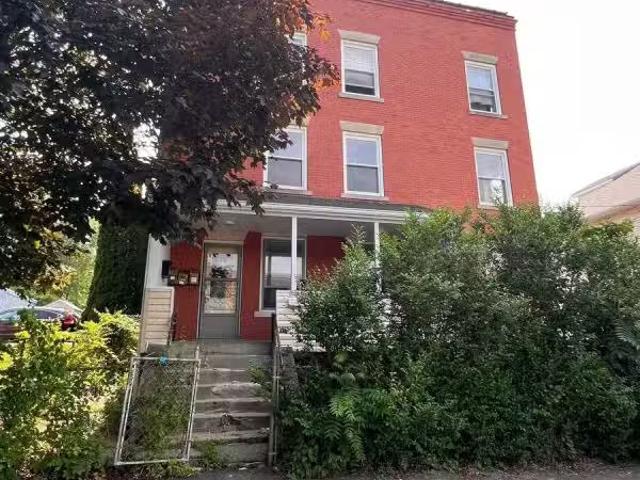 House for rent in Waterbury