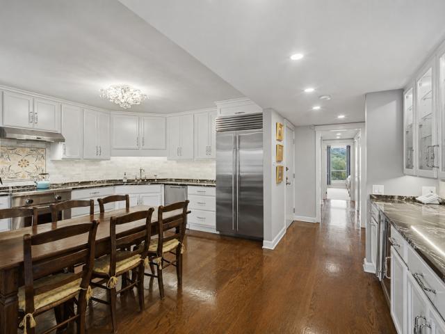 Condo for sale in Winnetka, Illinois