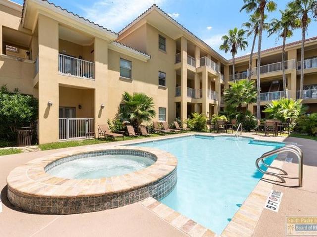 Townhouse for sale in Cameron, Texas